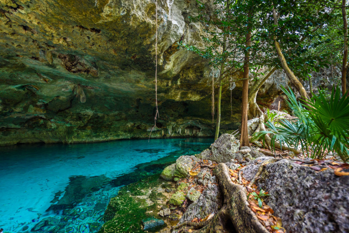cenote en Tulum 
