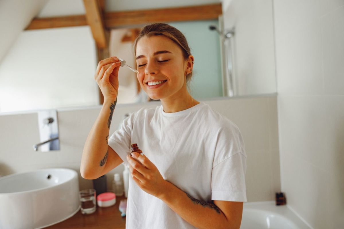 5 productos con retinol que te ayudarán a reducir las arrugas y mejorar la textura de la piel 