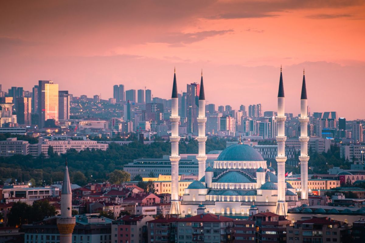 No te quedes solo en Estambul: estos son 5 destinos en Turquía que también valen toda la pena