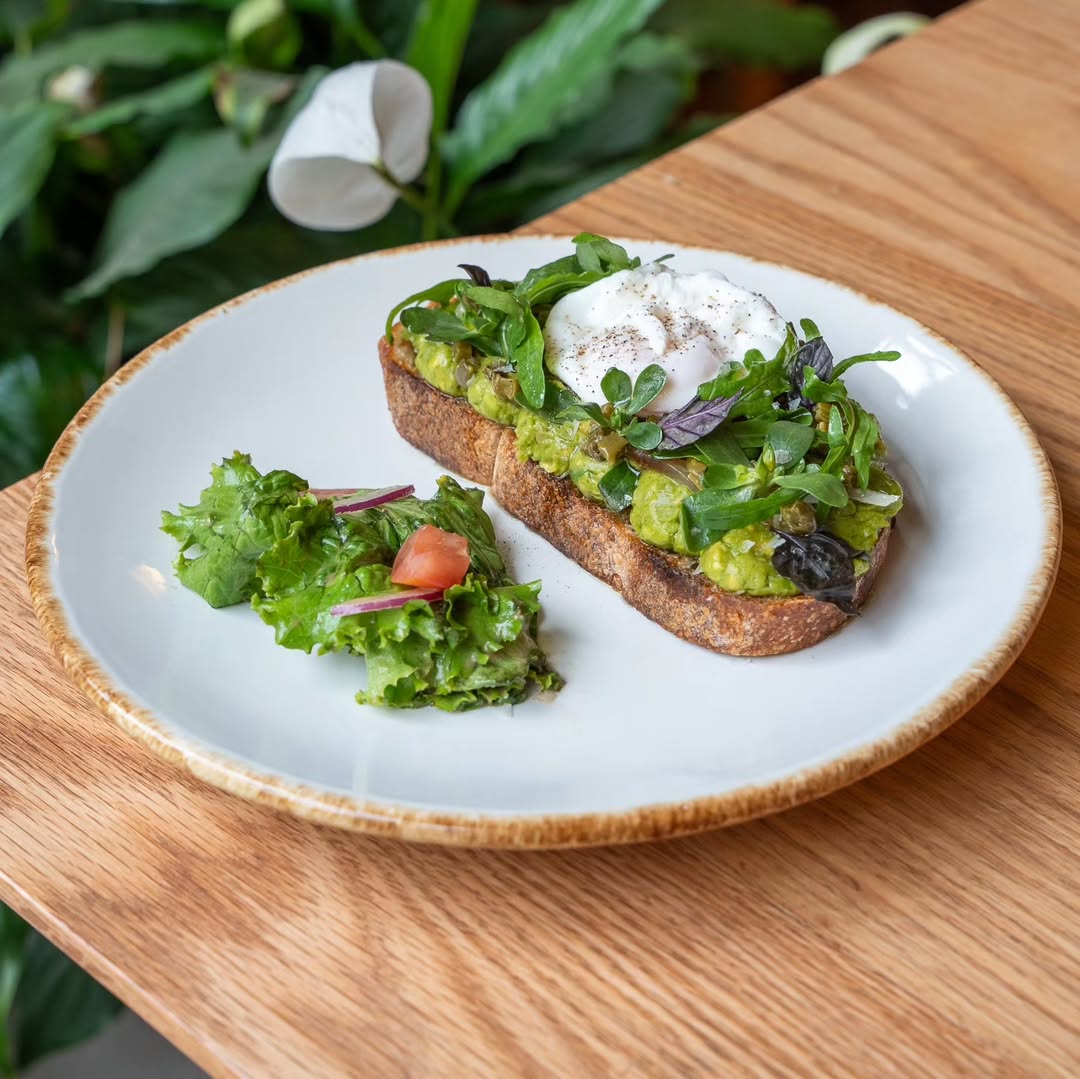 Tapiz Bistro & Bakery 