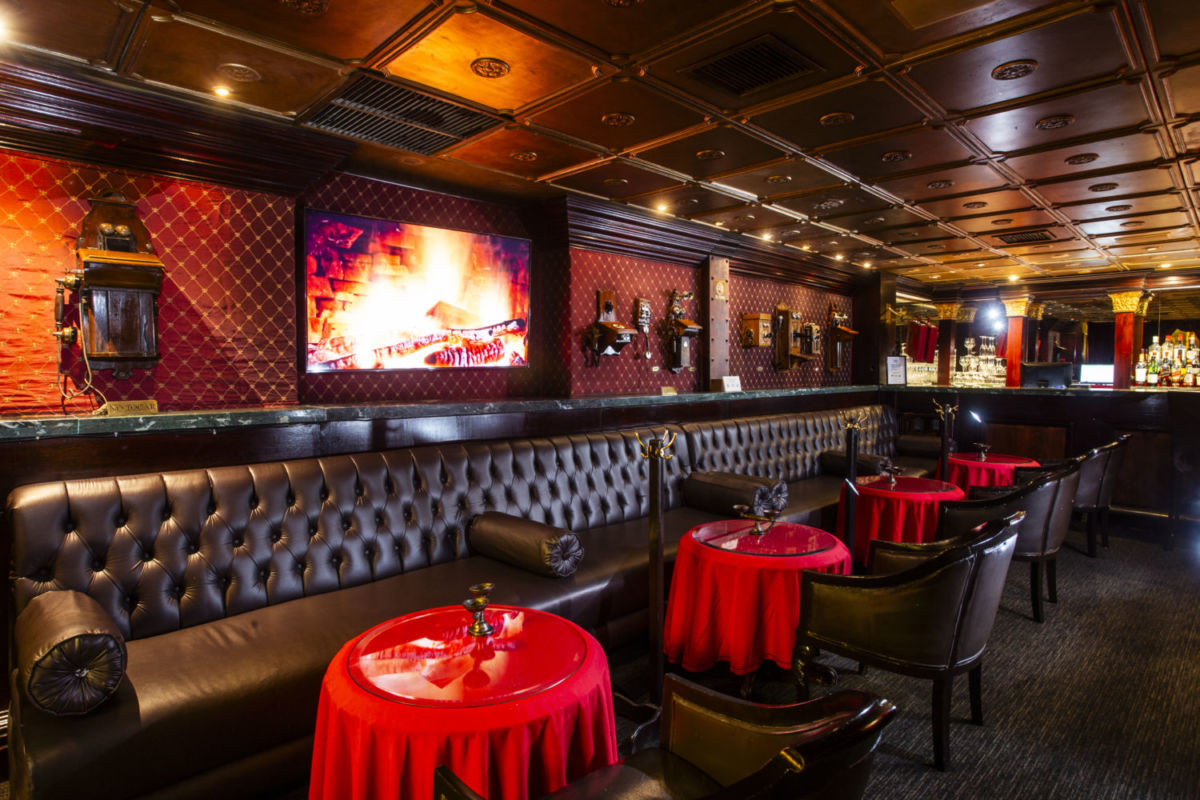 Phone Bar del Hotel Geneve 