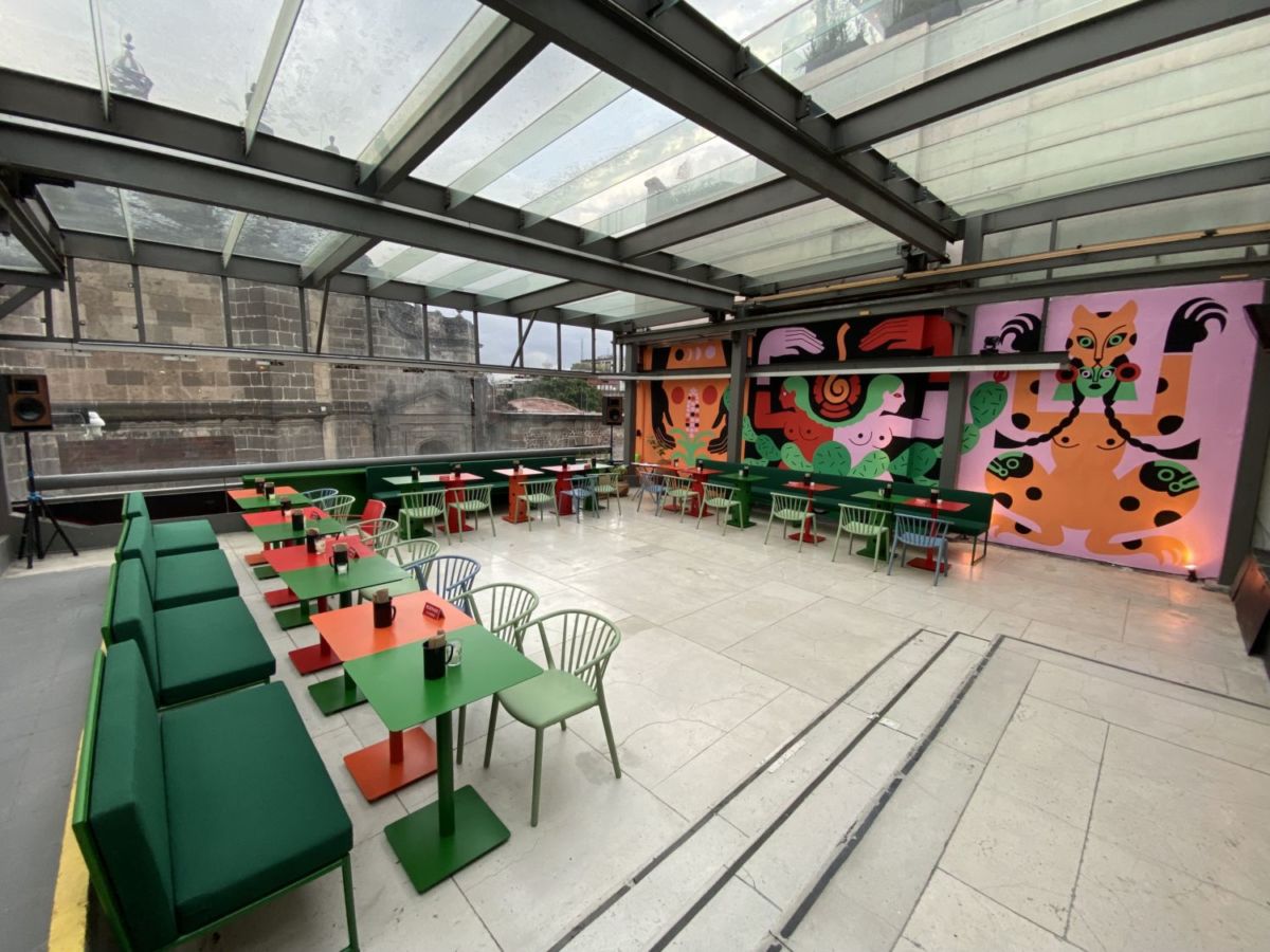 La Chicha llegó al Centro Cultural de España y es la terraza que necesitábamos en el centro de la CDMX con buenos drinks, Dj y comida para compartir