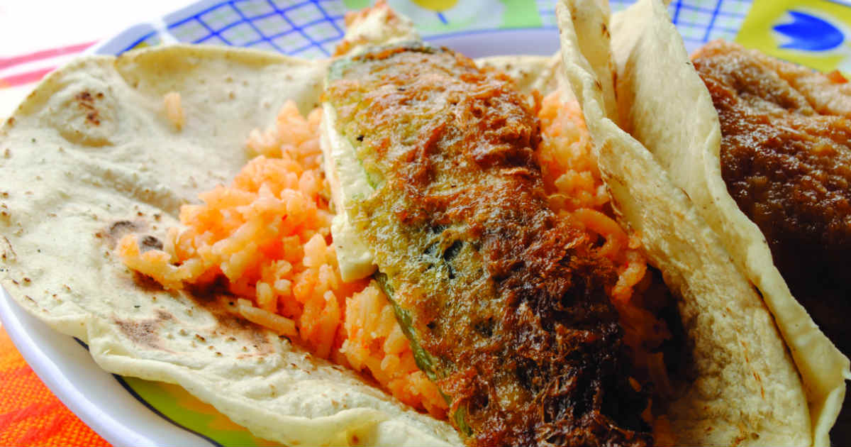 Taco acorazado, un platillo originario de Morelos 
