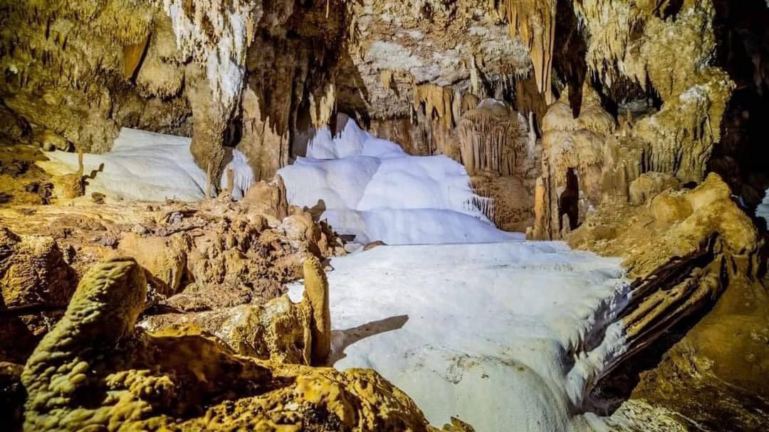 Las Grutas Chocantes