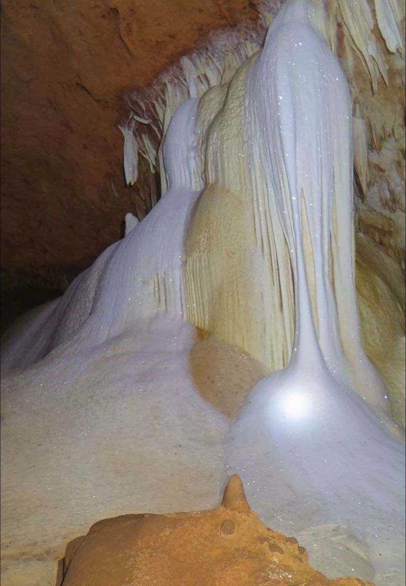 Las Grutas Chocantes