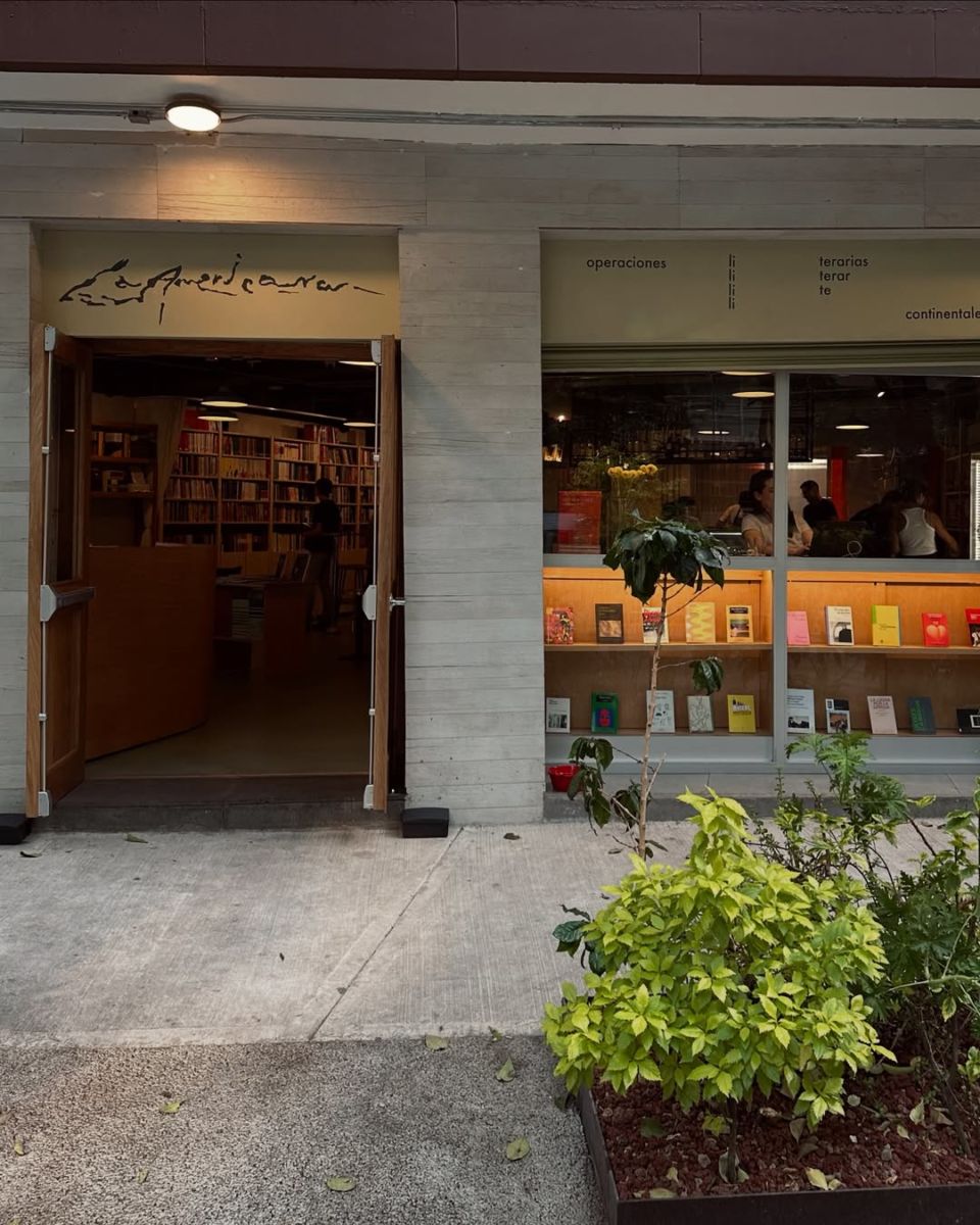 La Americana es una librería y bar en la colonia Condesa