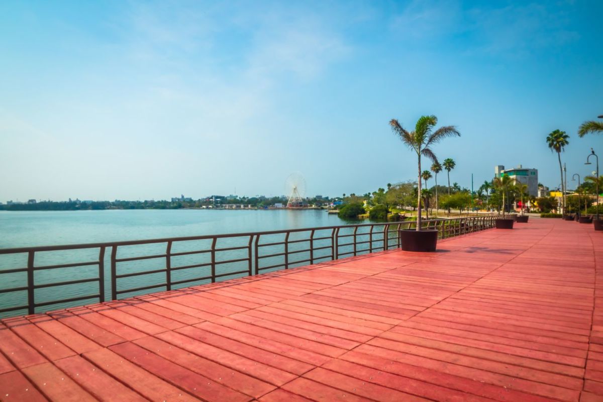 Malecón de la Laguna del Carpintero