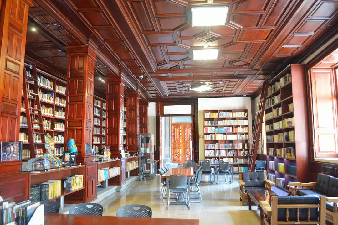 Biblioteca Pedro Bosch Gimpera