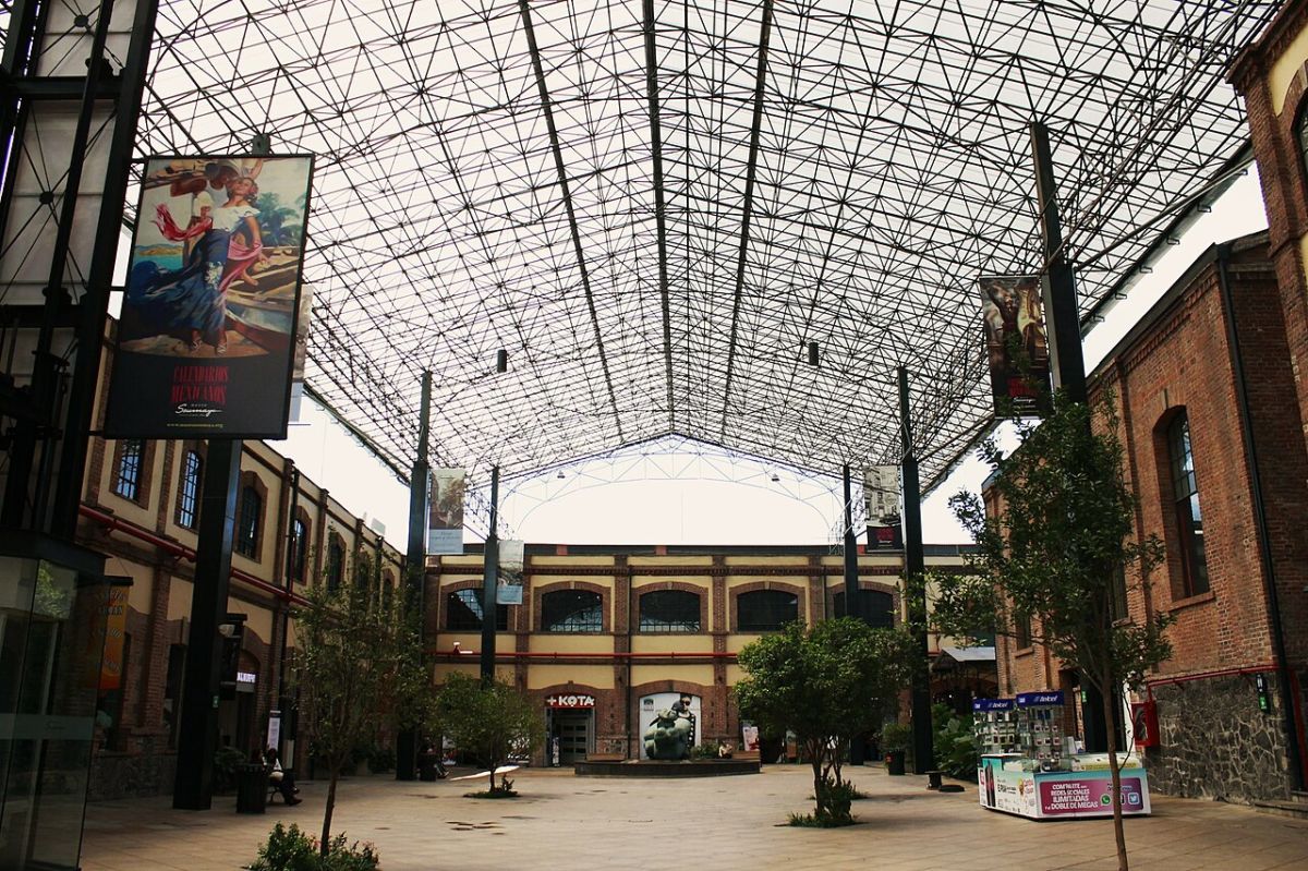 Museo Soumaya en Plaza Loreto