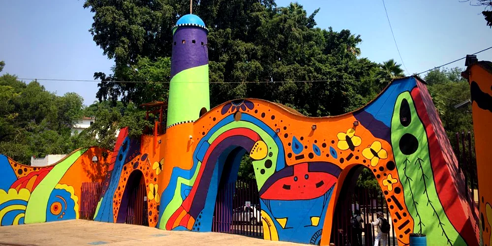 Entrada al Barranca de Chapultepec en Cuernavaca