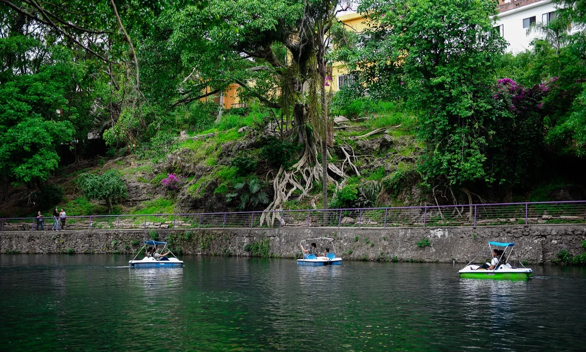 Paseo en lancha parque de Cuernavaca