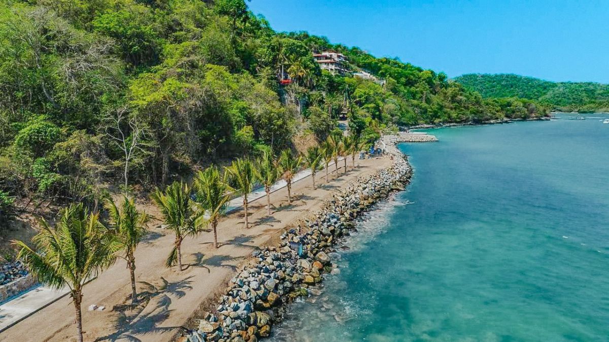 Paseo Capricho del Rey en Ixtapa Zihuatanejo 