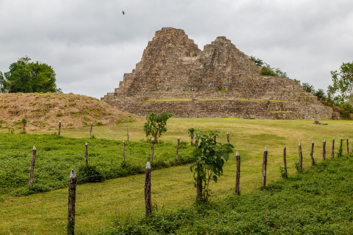 Pirámide doble en México 