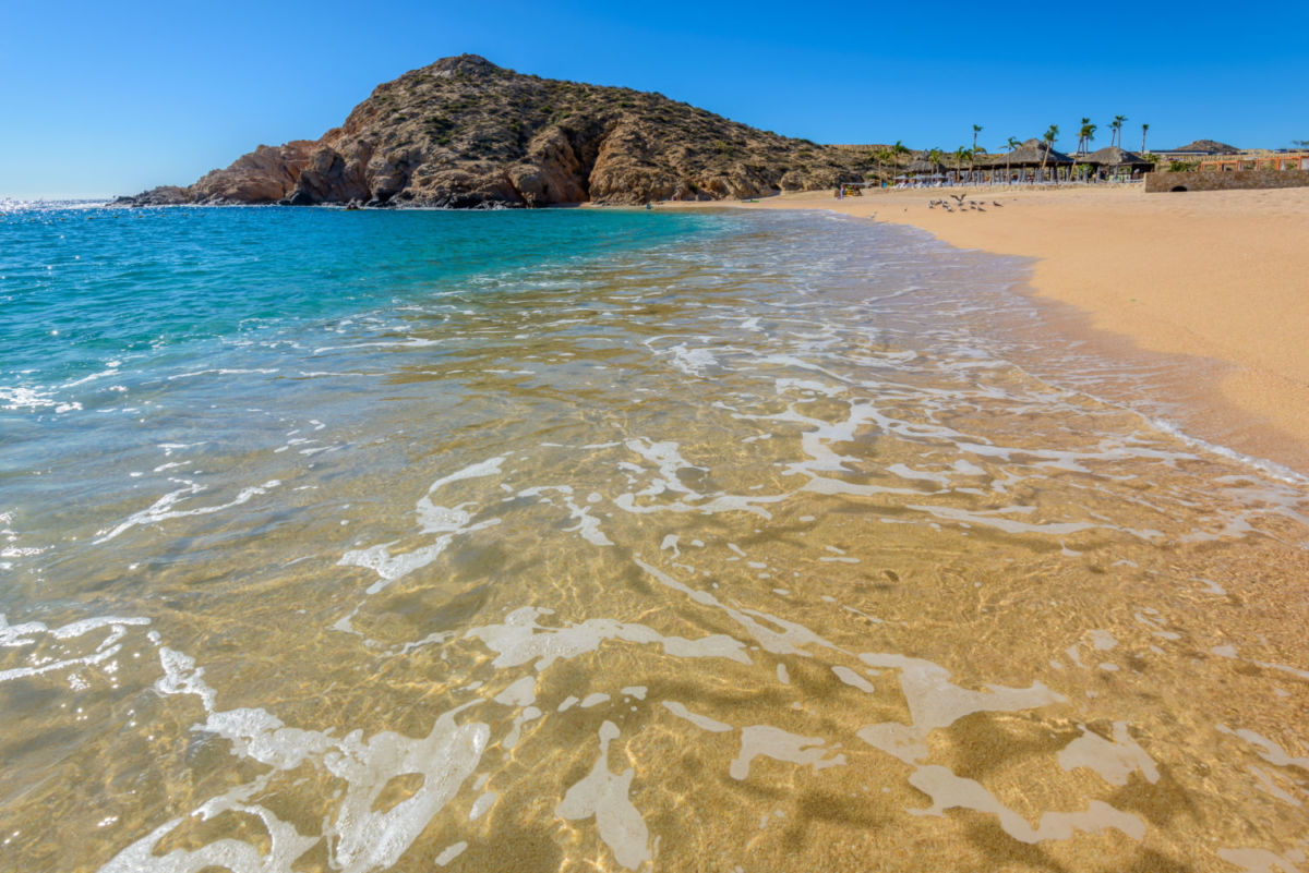 playa de agua cristalina en México 