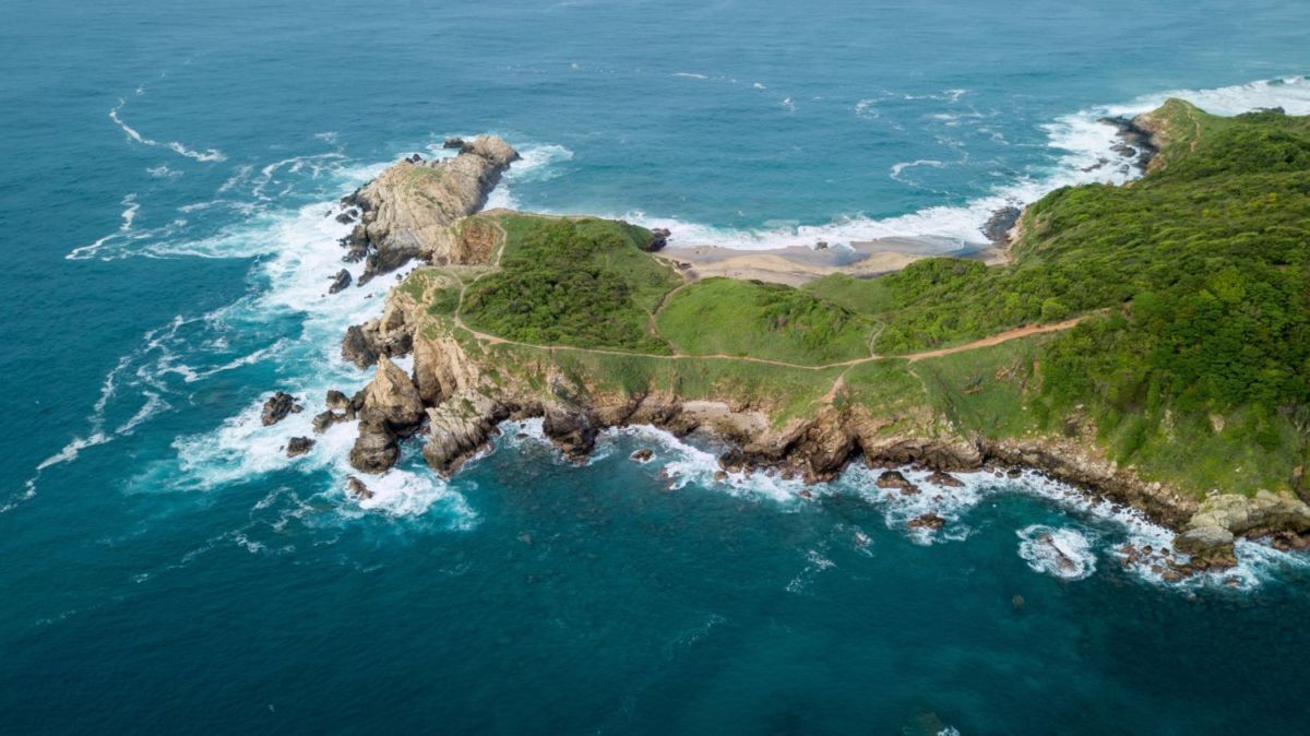 Punta Cometa se ubica en el Pueblo Mágico de Mazunte 