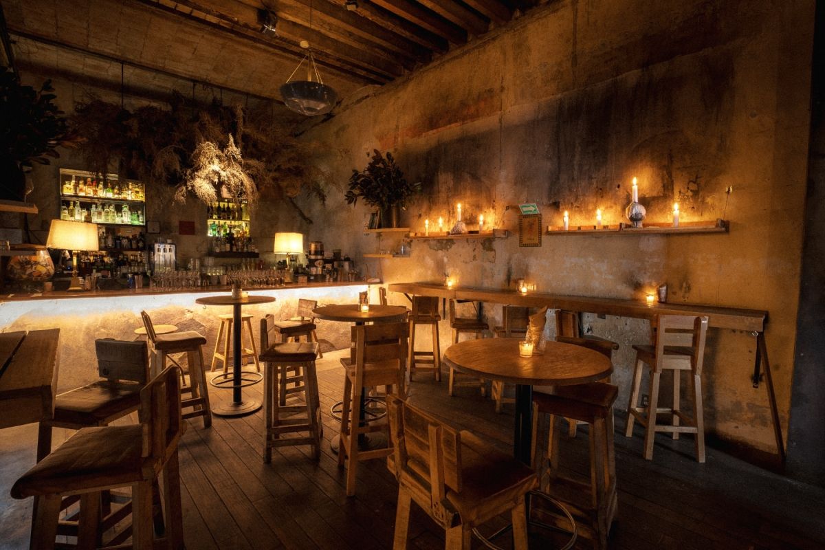 restaurante taverna juárez