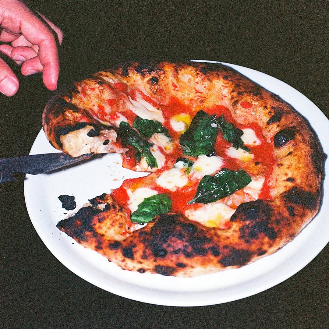 Pizzas de masa madre liona