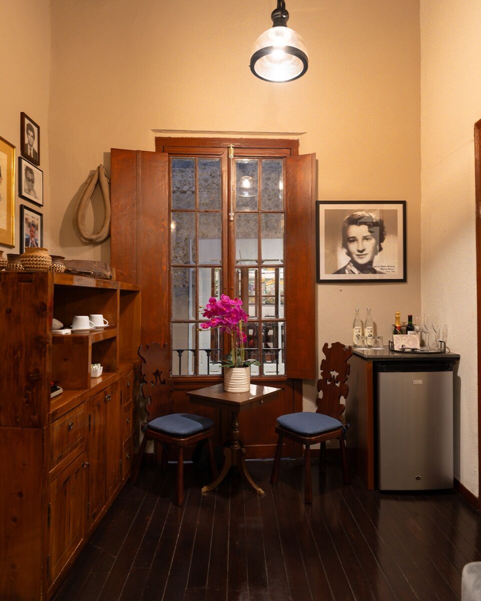 Suite colonial en el Hotel Antiguo Molino de San Jerónimo