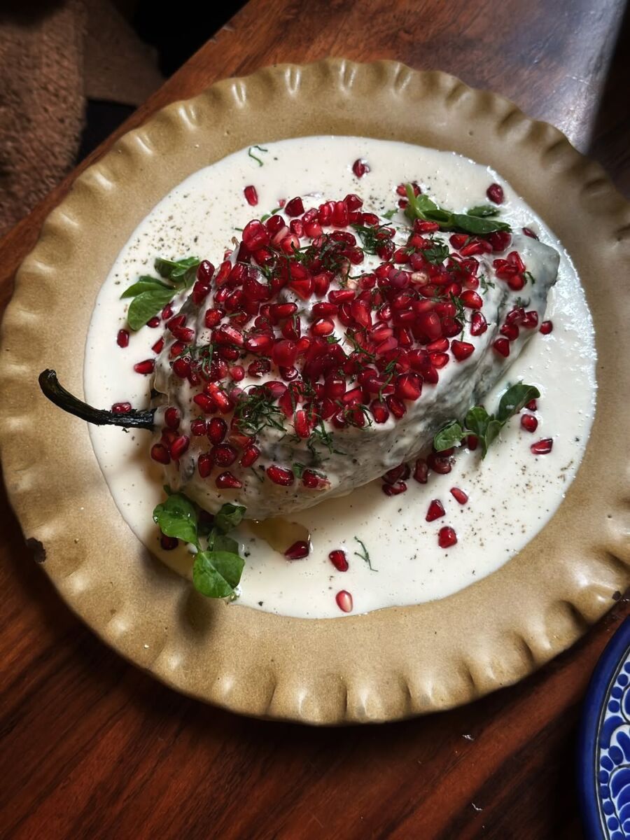 Los Loosers ofrecerán un chile en nogada vegano relleno de fruta y hongos silvestres 