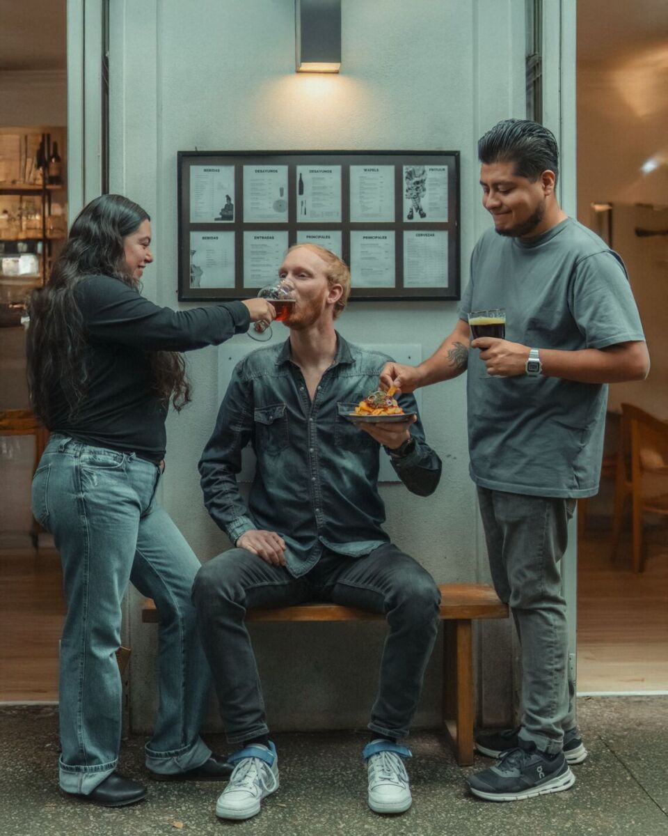 Yeccan y Frituur para celebrar el Día de las Papas Fritas