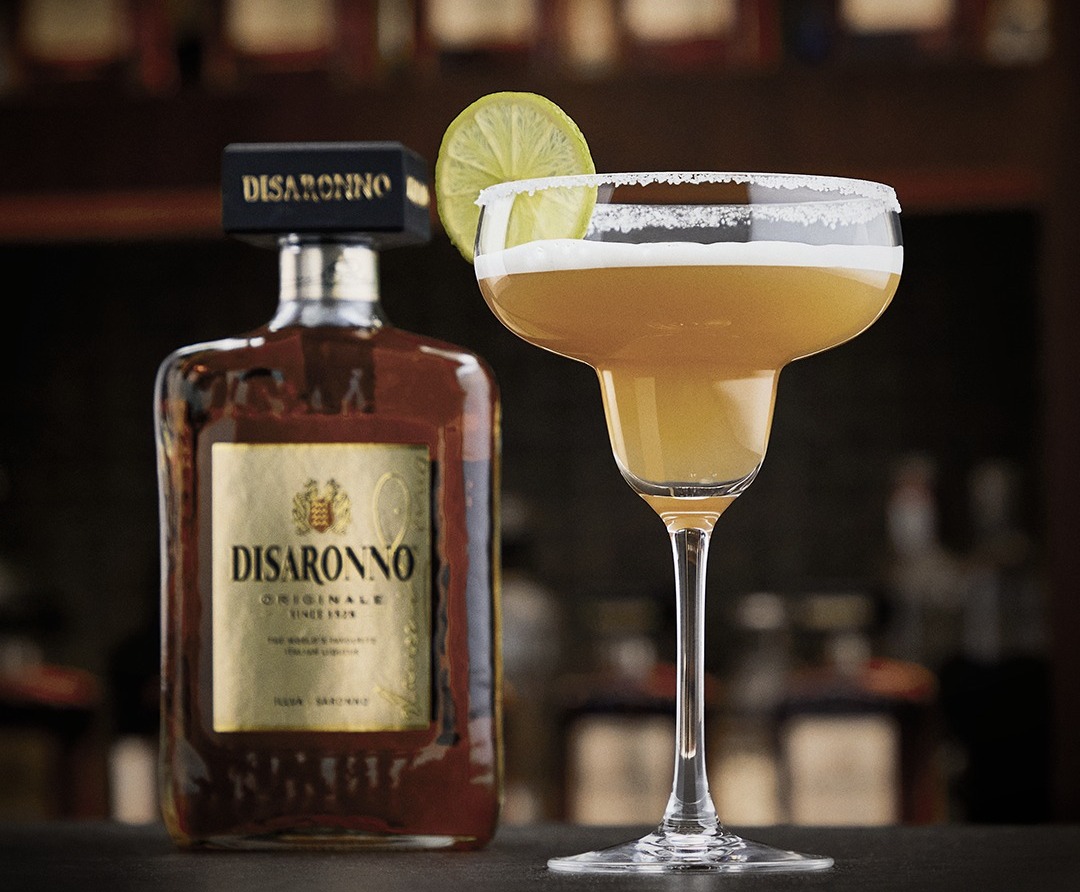 cocteles con disaronno