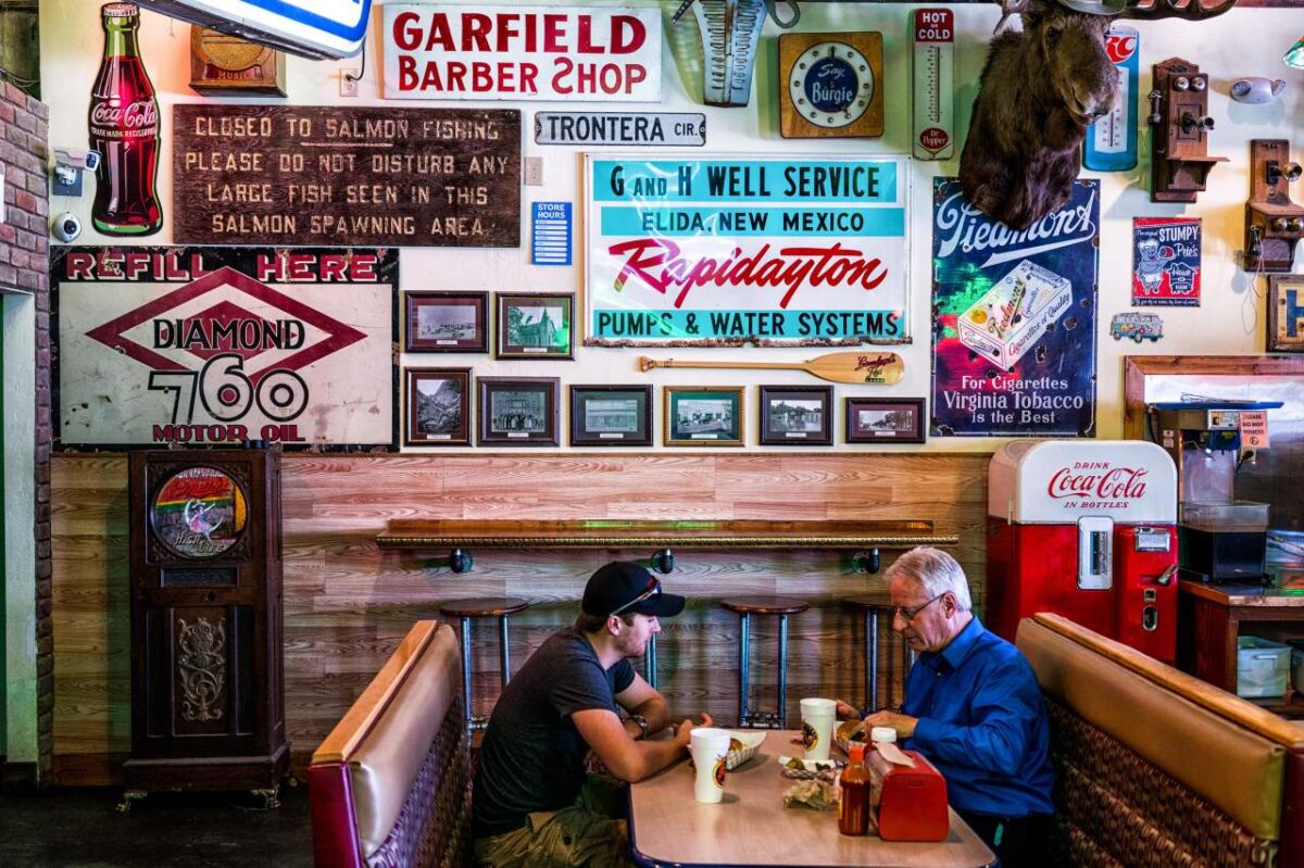 Sparky's Burgers, BBQ & Espresso