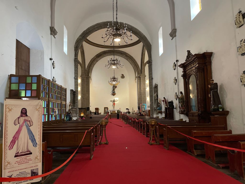 Interior de la Iglesia de Jesús Nazareno y la Purísima Concepción