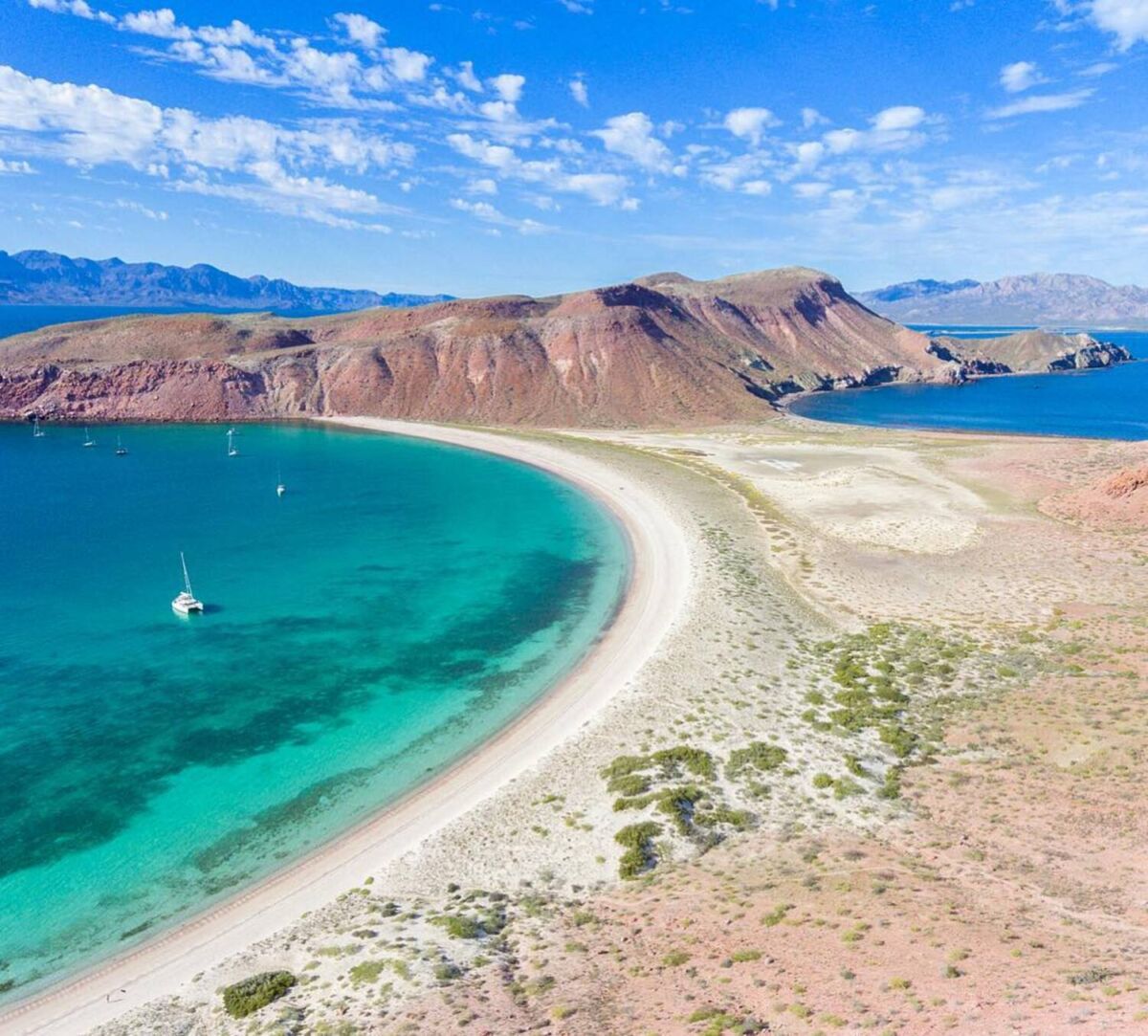 5 islas del Mar de Cortés que nada tienen que envidiarle a la costa italiana 