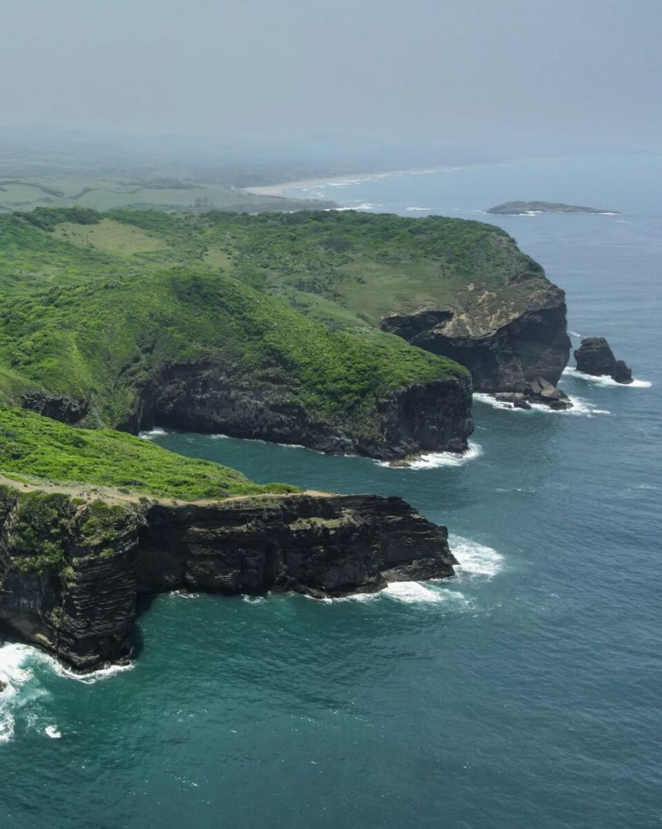 Punta Roca Partida es un acantilado ubicado en la costa este de Veracruz 