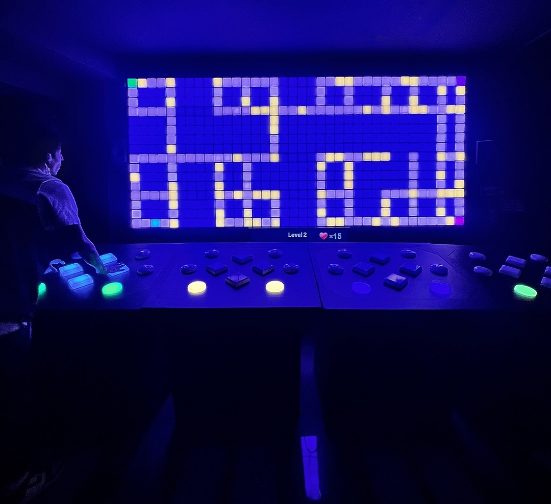 pixel universe arcade