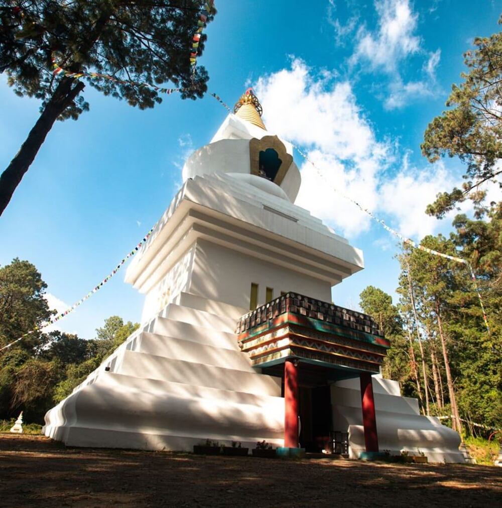 Templo La Gran Stupa Bön en Valle de Bravo