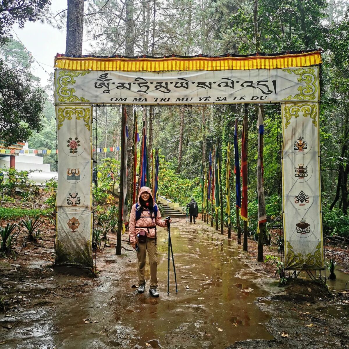 Entrada al templo budista en Valle de Bravo 