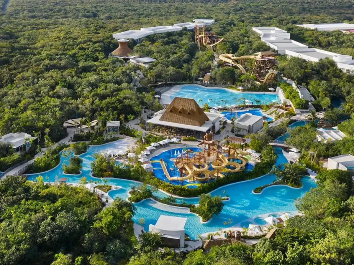 El parque acuático Jungala está abierto al público en general