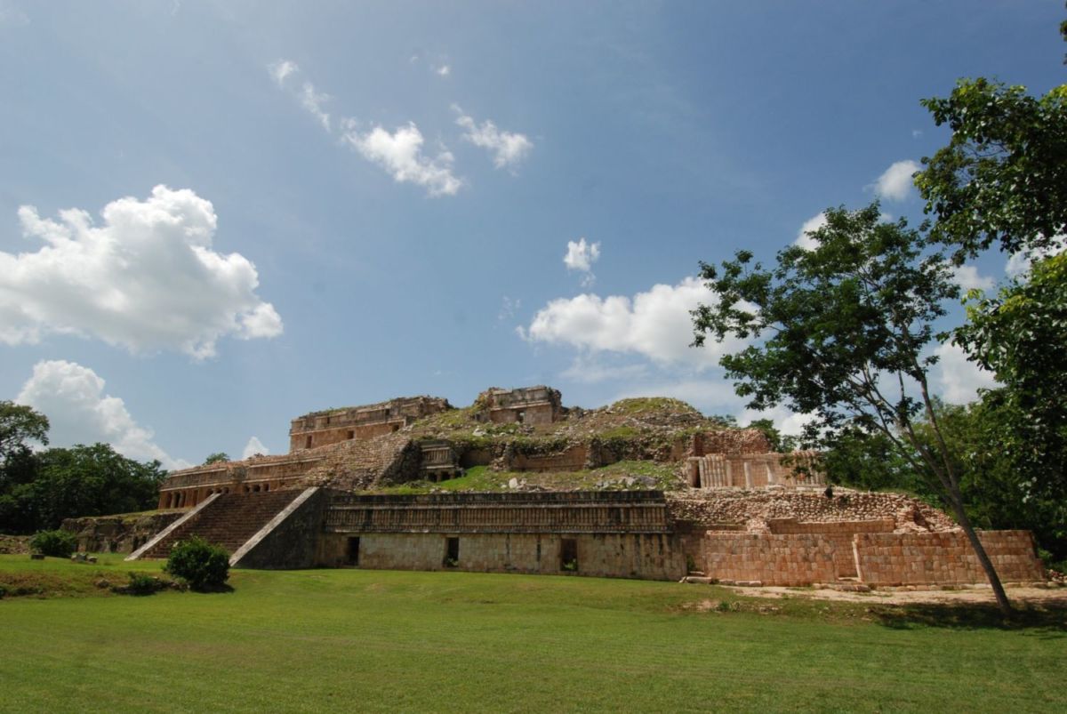 Zona Arqueológica de Sayil