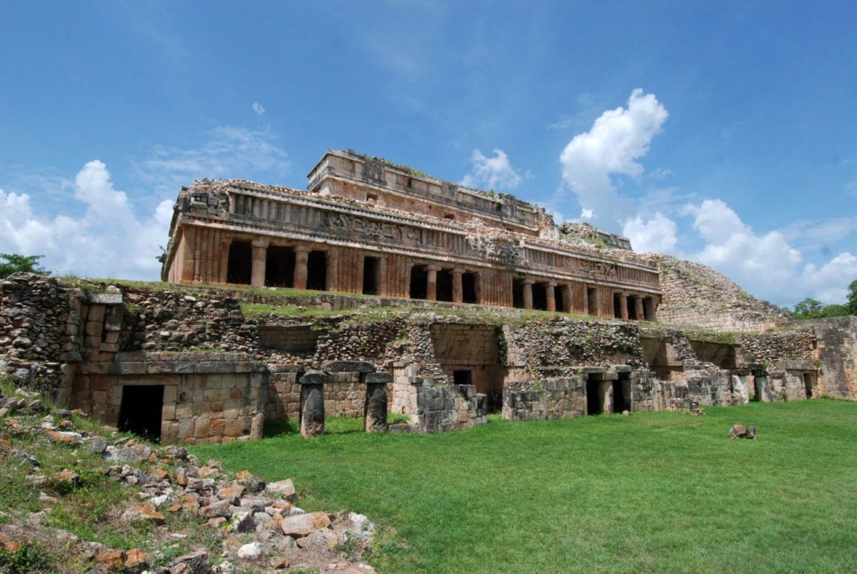 Zona Arqueológica de Sayil