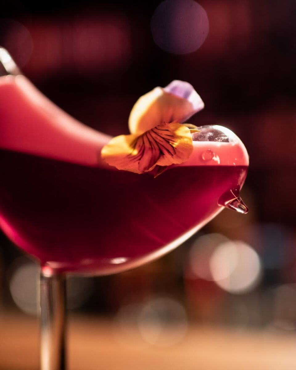 listening bar lava music bar