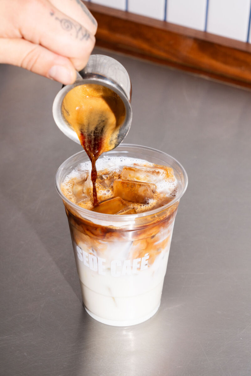 Celebra el Día del Café en estas cafeterías de especialidad donde la creatividad no está peleada con la técnica y la creatividad