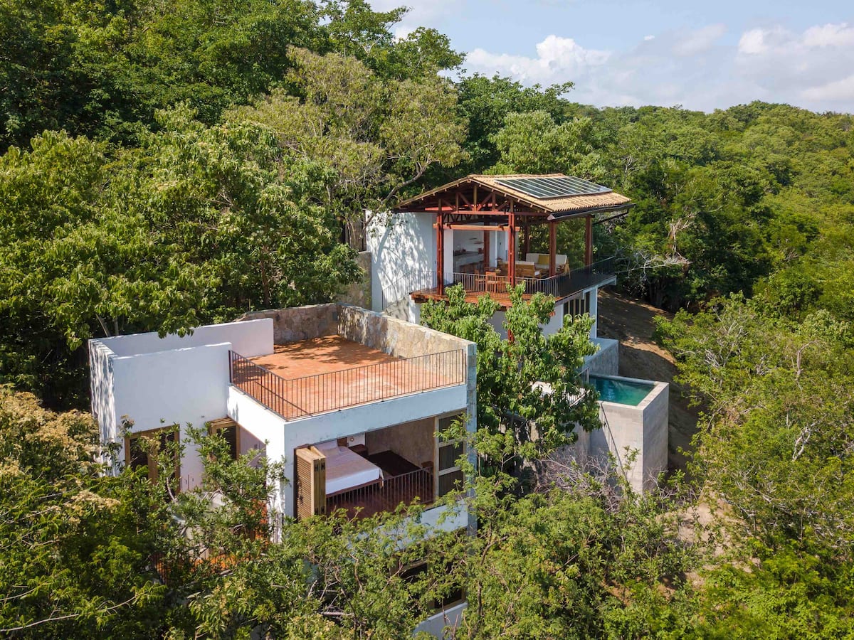 La Distancia es una cada de playa en Mazunte 