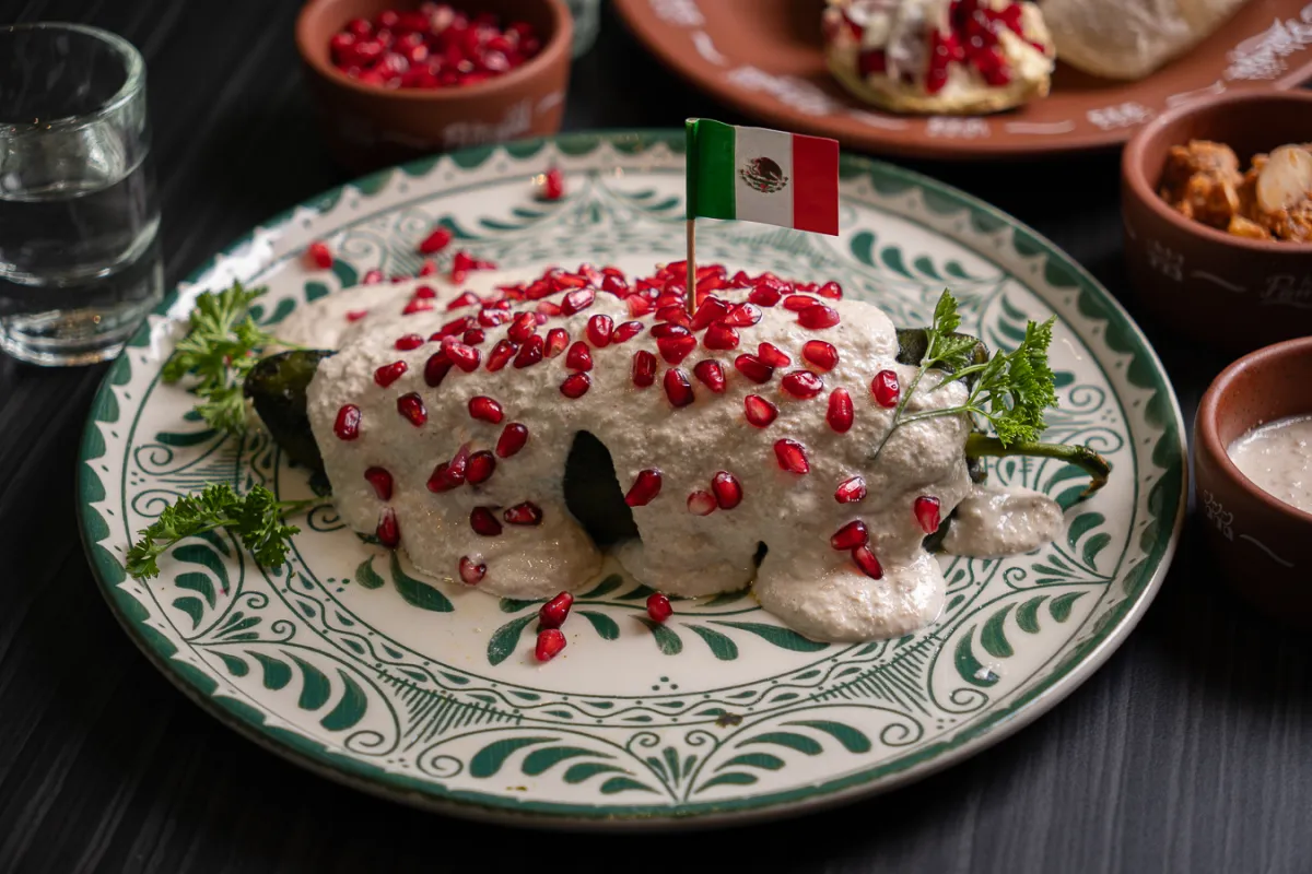 Chile en nogada de Los Panchos