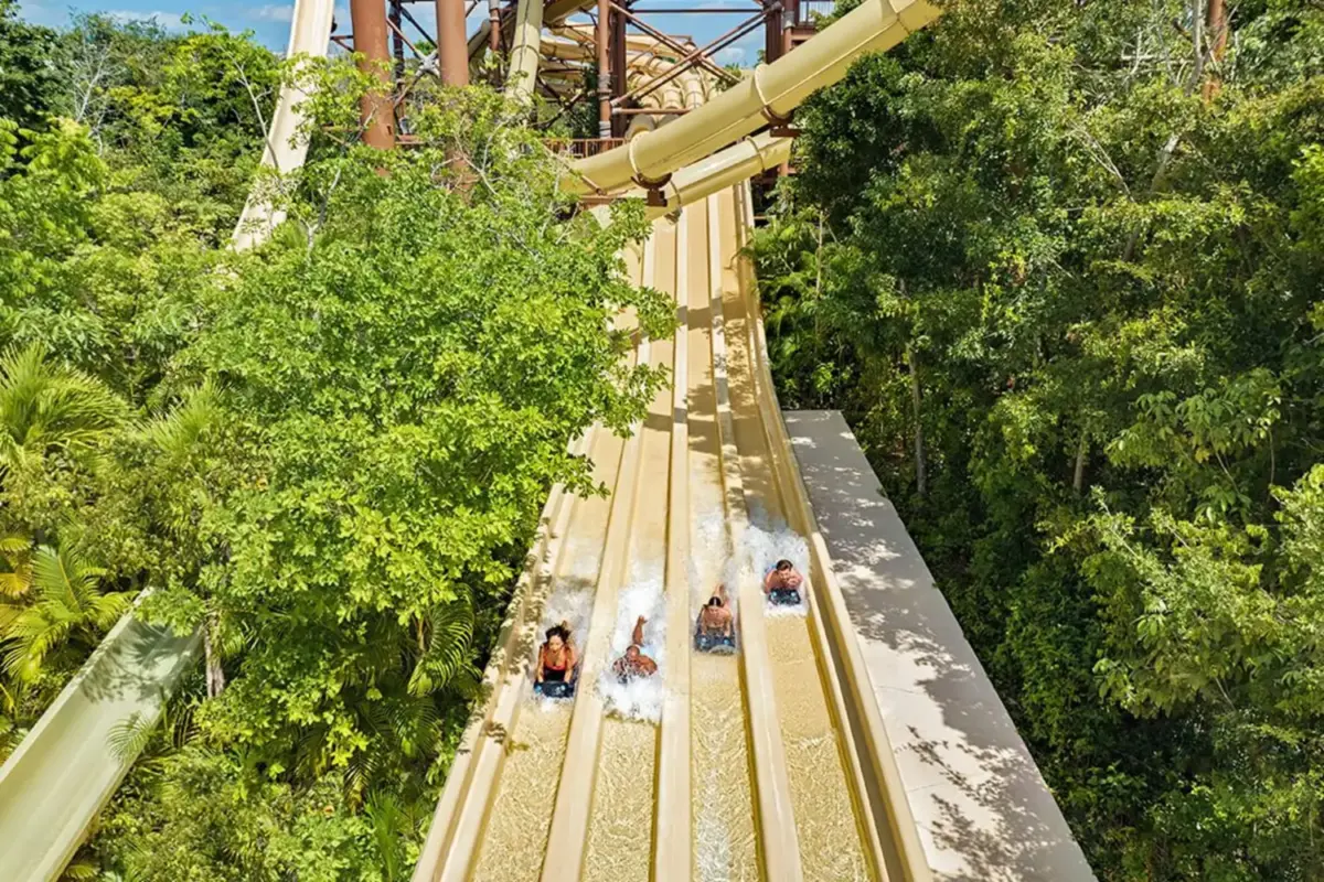toboganes de agua riviera maya