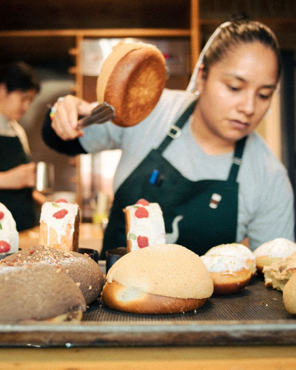 Café El Olvidado pan dulce masa madre