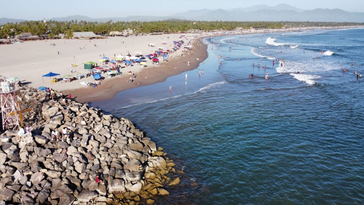 La Playa El Borrego es considerada la playa más tranquila de Nayarit 