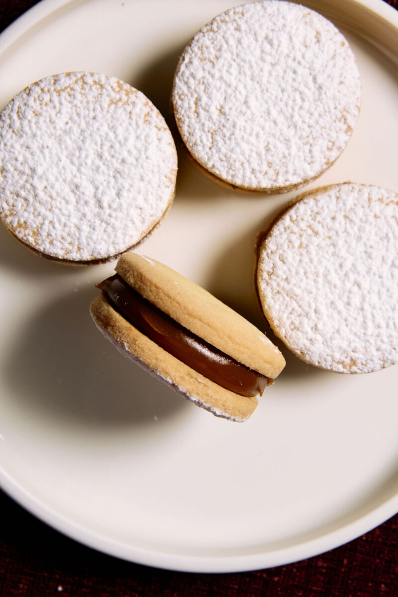 El alfajor de dulce de leche originario de Argentina 