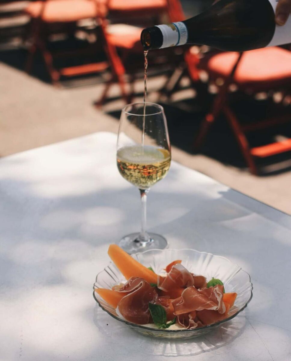 A dónde ir por aperitivos para una salida «tranqui» (solo picar y chismear)