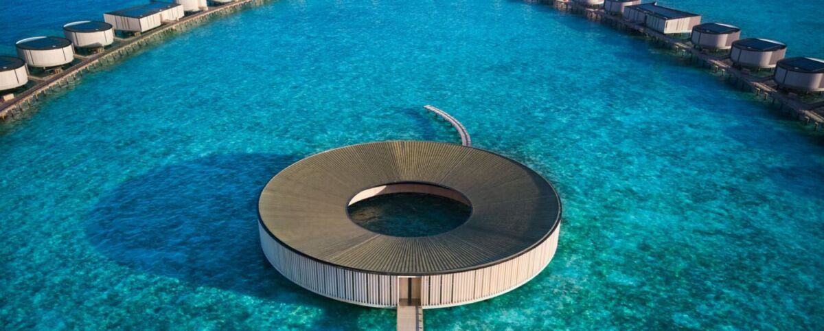 El spa de Ritz-Carlton Maldivas está al centro de una laguna