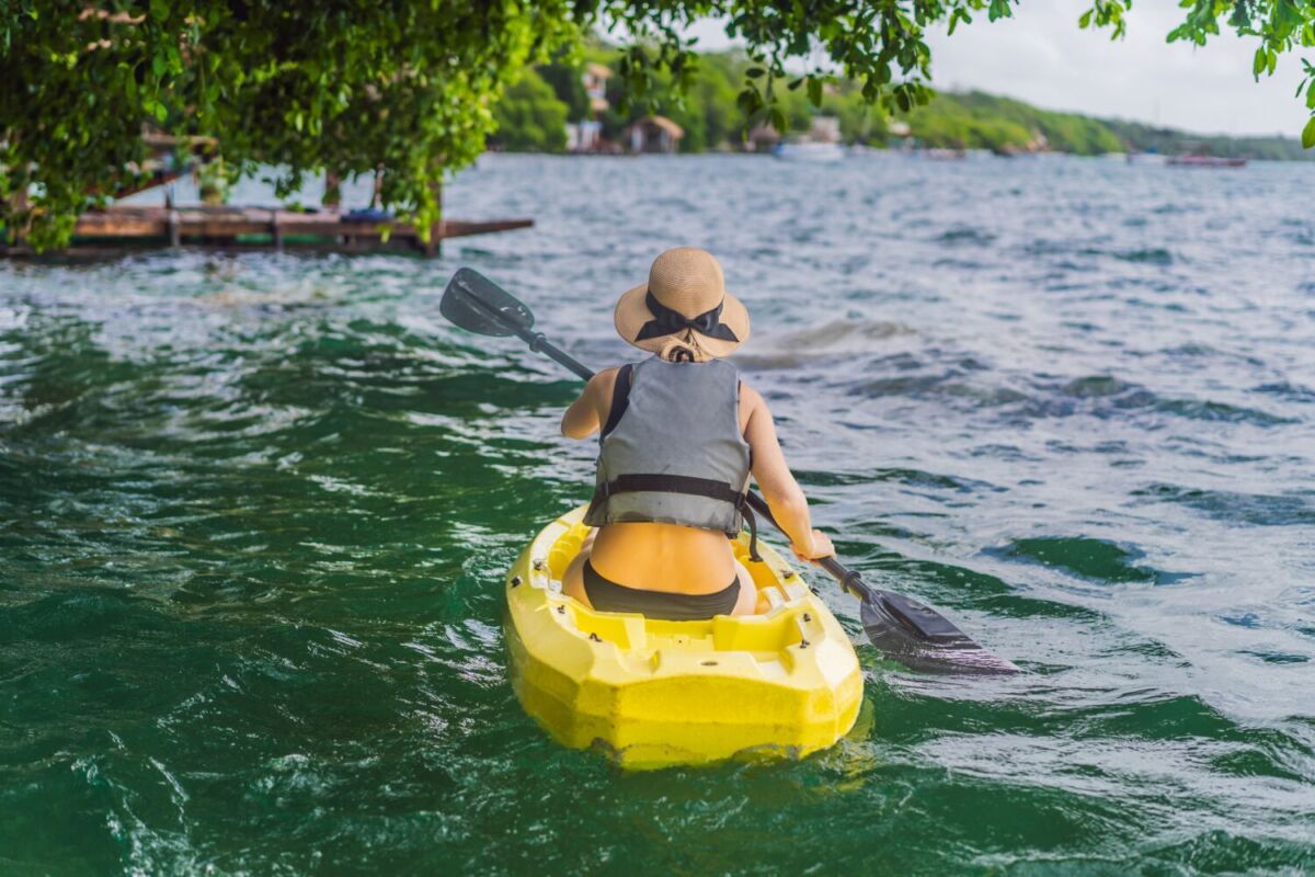 En esta laguna se puede practicar kayak, snorkel y pesca deportiva 