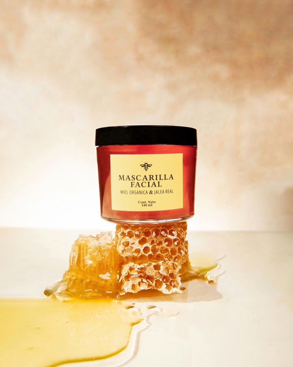 Mascarilla facial abeja reyna