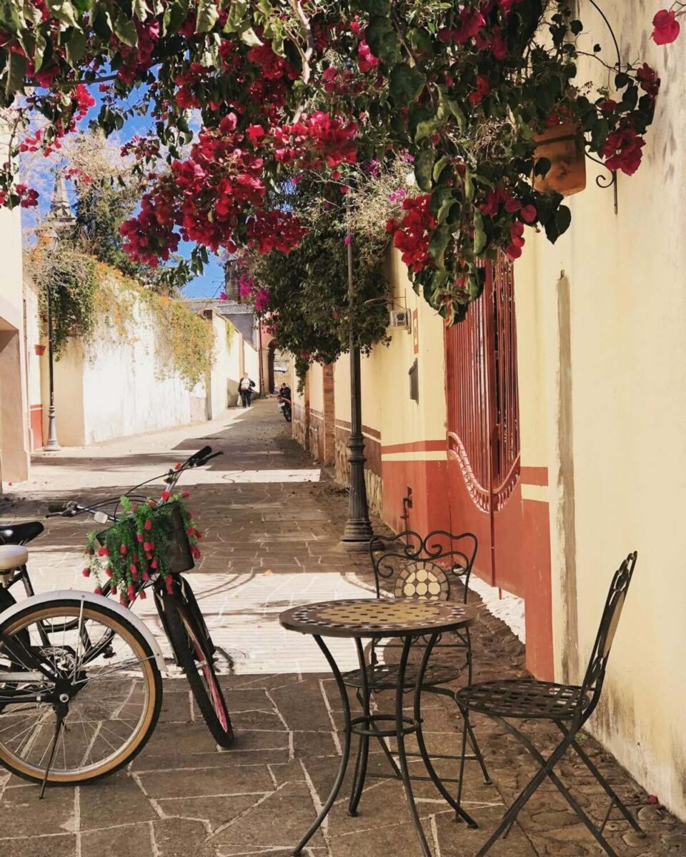 El pueblo mexicano que siempre huele a naranjas y es perfecto para caminar por su bello centro histórico 