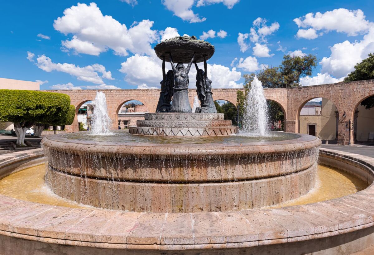 Fuente de las Tarascas en Morelia 