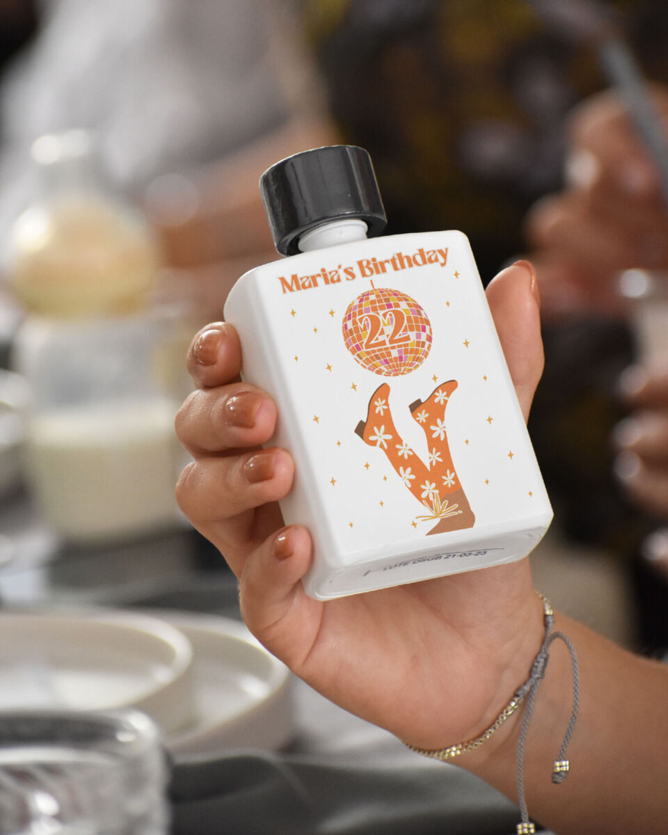 En Tequila DSGN tu decides el diseño, el empaque, la producción y la logística 